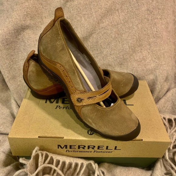 Merrell Shoes - Merrell brown casual Mary Jane slip on shoes